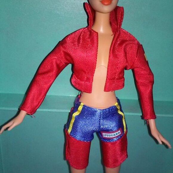 Barbie Doll Baywatch Lifeguard Red Jacket & shorts beach 90s - Picture 3 of 7